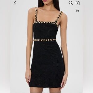 Alice + Olivia
Kelly Chain-Trim Tweed Mini Dress size 2